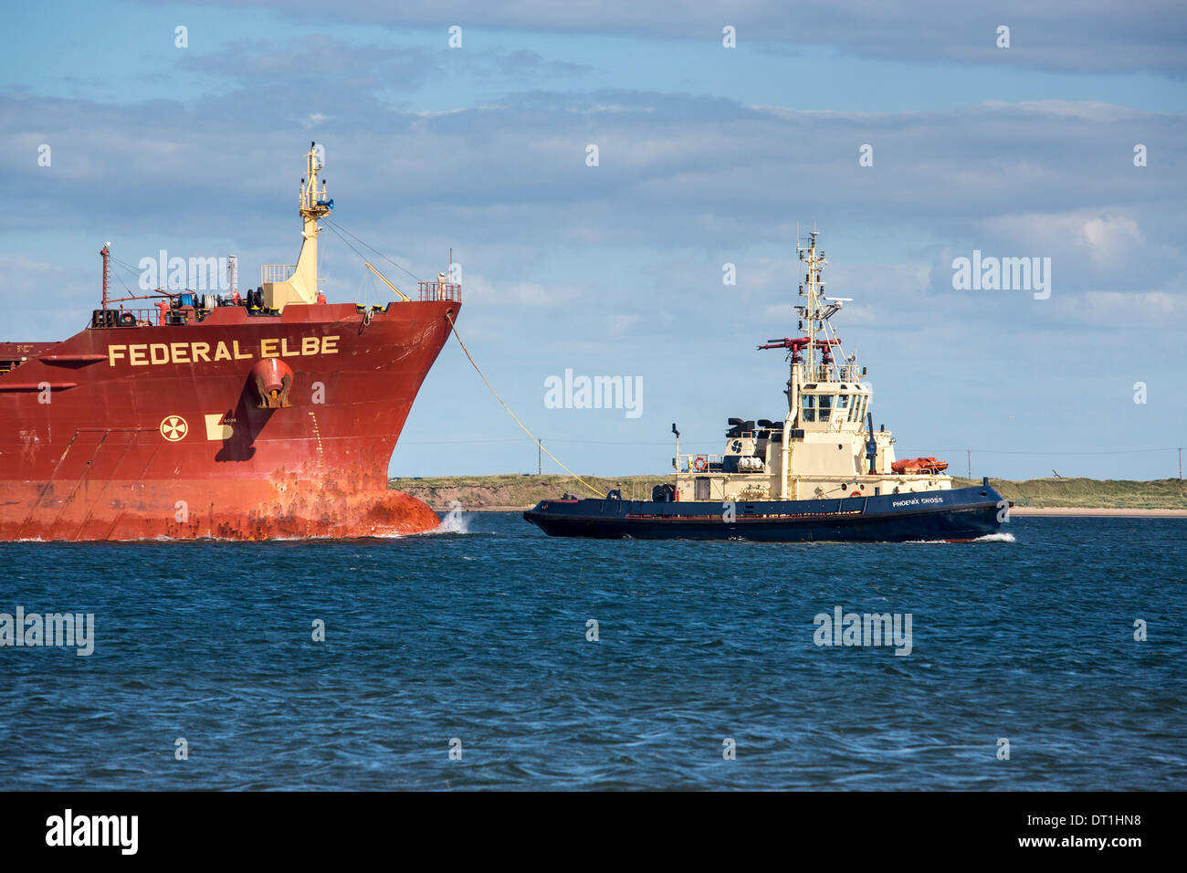 Federal Elbe bulk carrier entering the River Tees Stock Photo