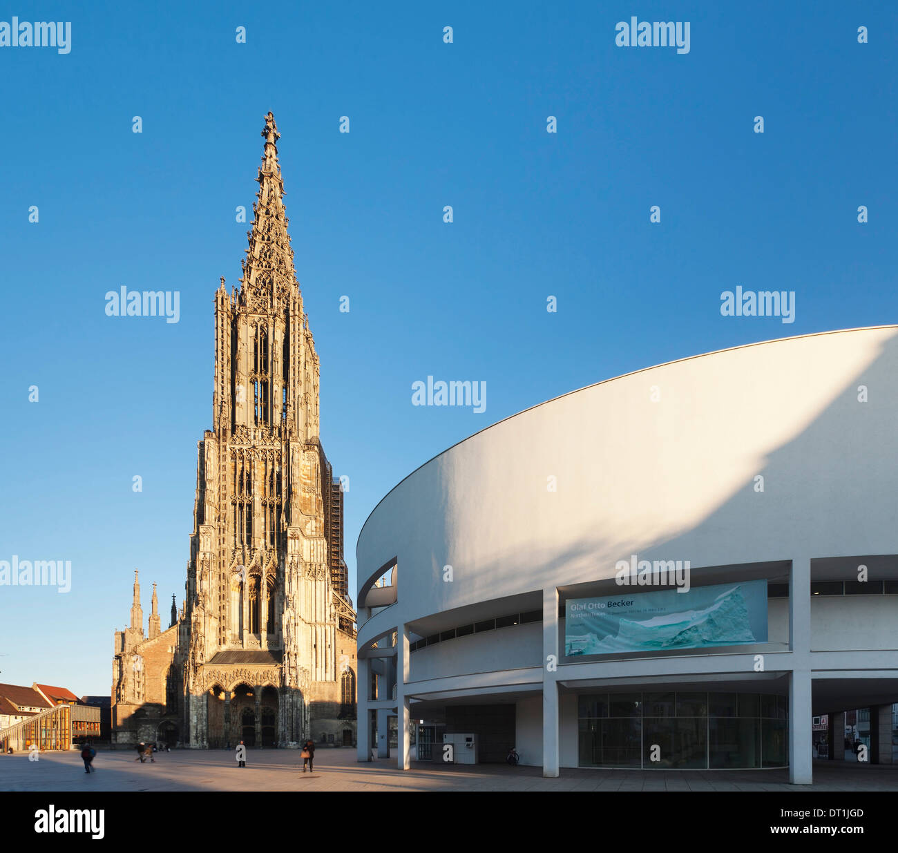 Ulm Minster (Muenster) and Stadthaus Gallery, Ulm, Baden Wurttemberg, Germany, Europe Stock Photo