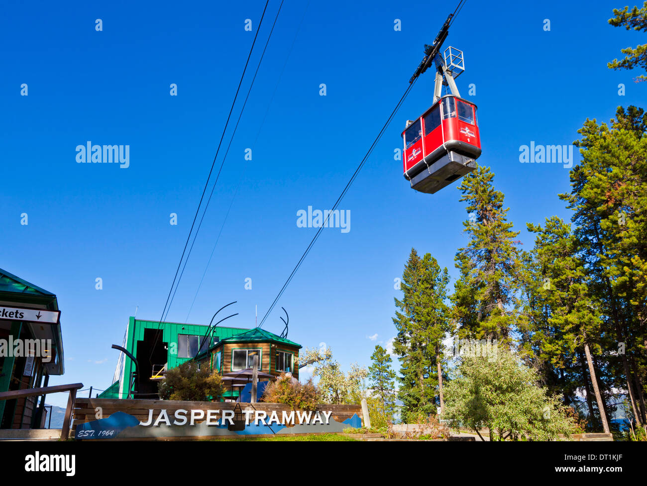 Red Gondola car on the Jasper tramway rising up Whistler mountain, Jasper National Park, Alberta, Canada, North America Stock Photo