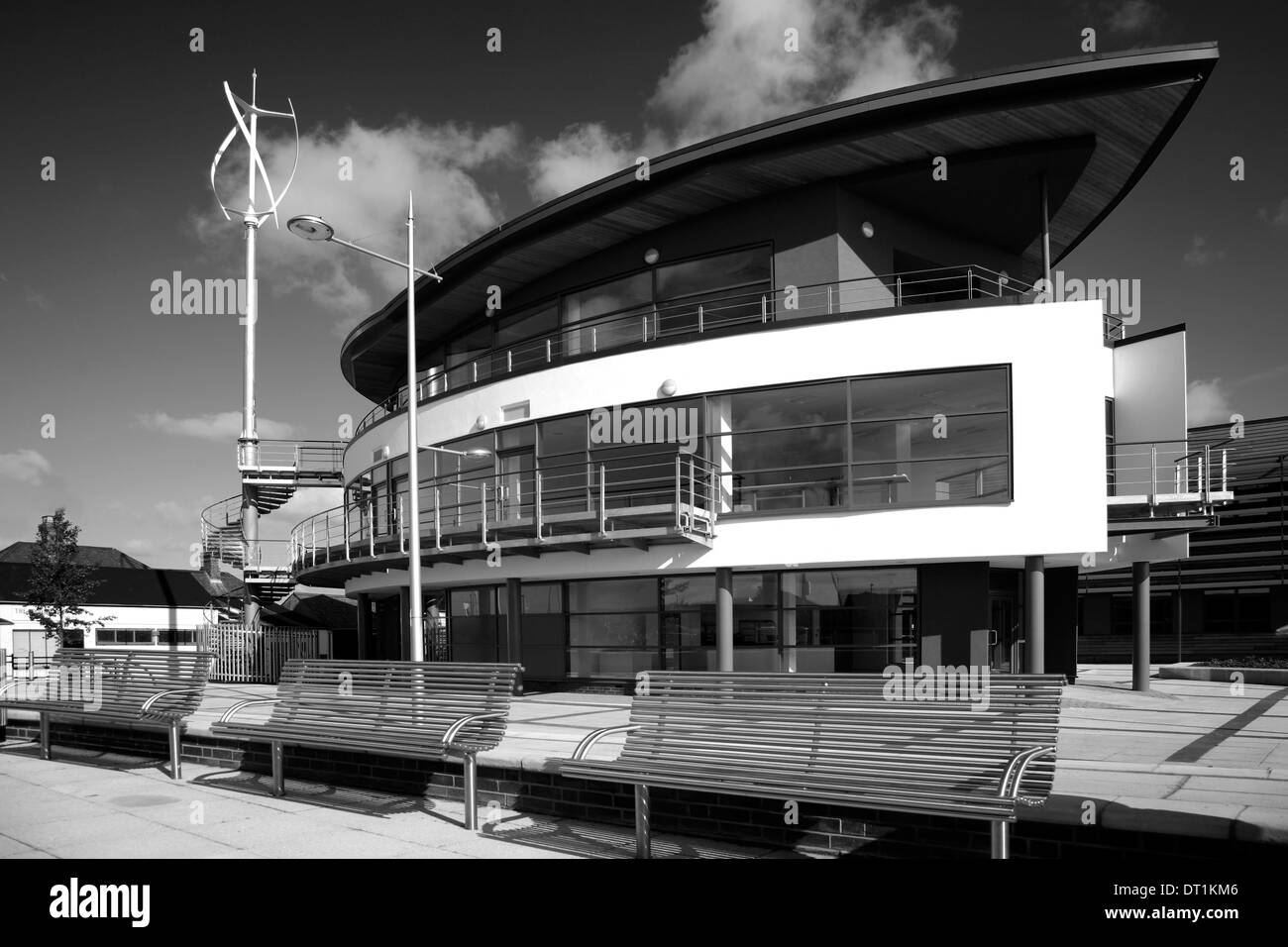 House boat design hires stock photography and images Alamy