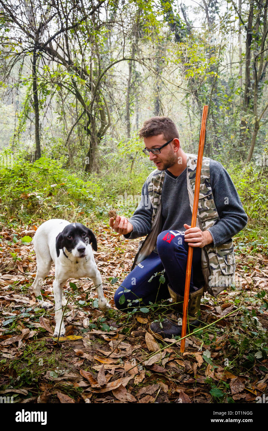 Truffle hunter with his dog, Langhe, Cueno, Piedmont, Italy, Europe Stock Photo