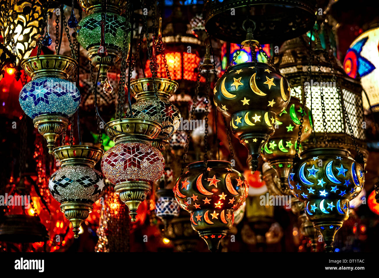 Close-up of decorative turkish lamps at the Grand Bazaar in Istanbul,  Turkey Stock Photo - Alamy
