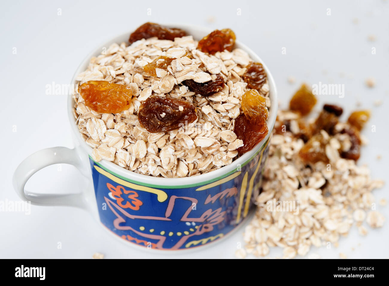 Light raisins hi-res stock photography and images - Alamy