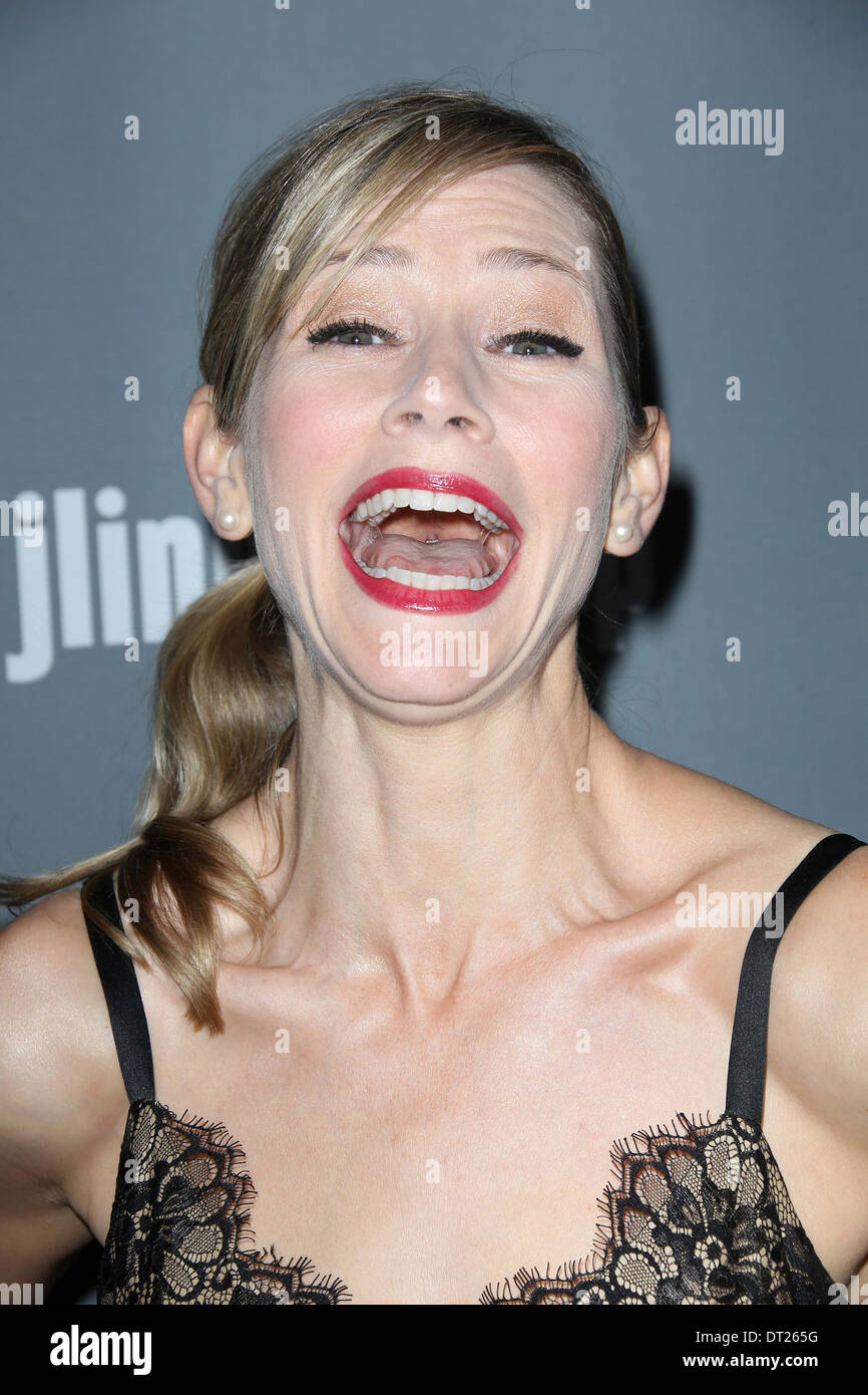 Meredith Monroe at the 15th Annual Costume Designers Guild Awards