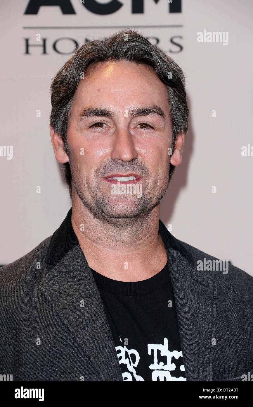 Mike Wolfe High Resolution Stock Photography and Images - Alamy