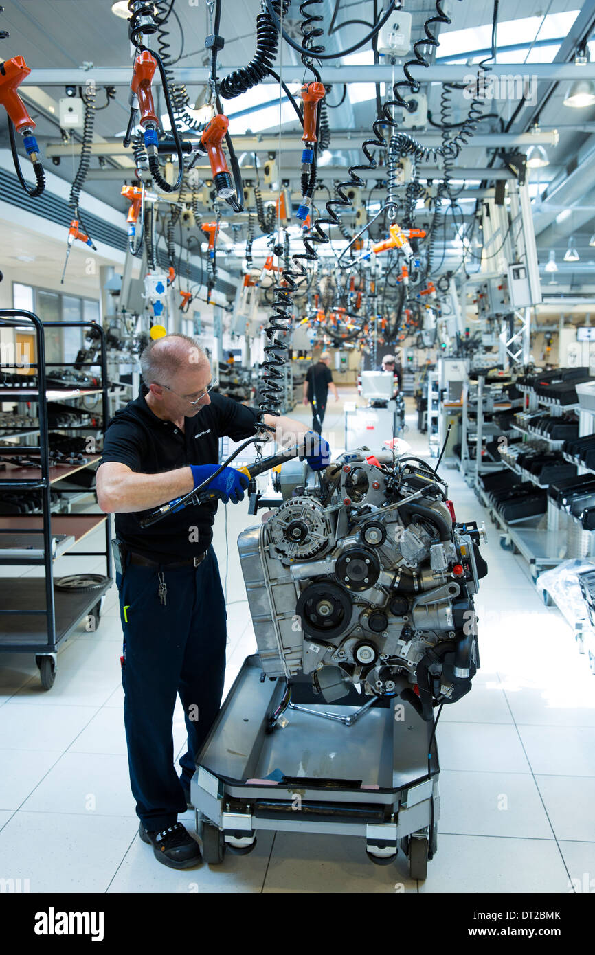 Mercedes-AMG engine production factory in Affalterbach, Germany - engineer hand-building an M275 6 litre V12 biturbo engine Stock Photo
