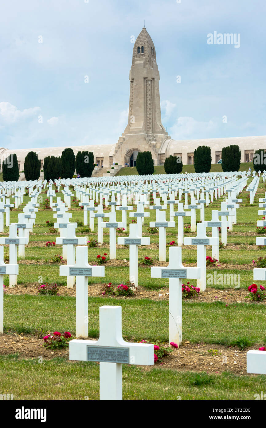 Cemetery of Douaumont and the ossuary, Ossuaire de Douaumont, at Fleury-devant-Douaumont near Verdun, France Stock Photo