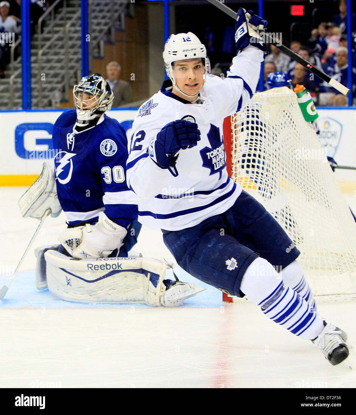 Maple Leafs sign left-winger Mason Raymond to one-year deal - The
