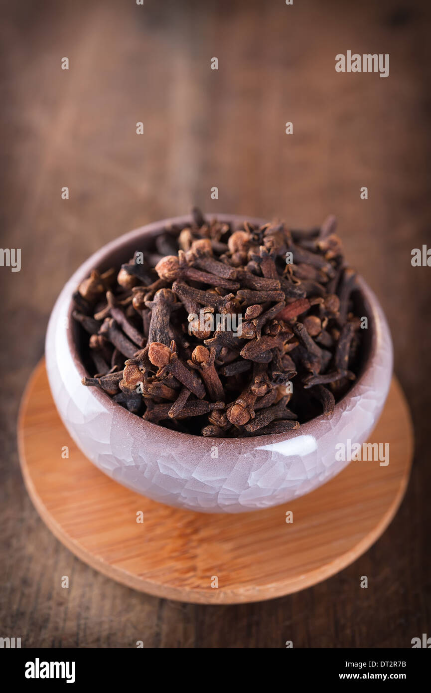 Clove spice dried flower buds of clove Stock Photo Alamy