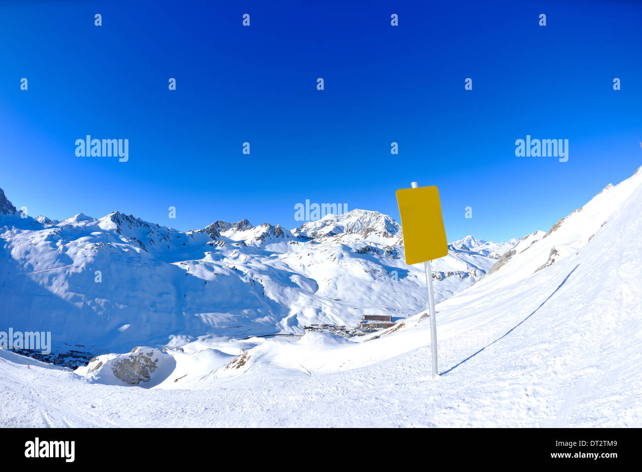Warning sign in mountains hi-res stock photography and images - Alamy