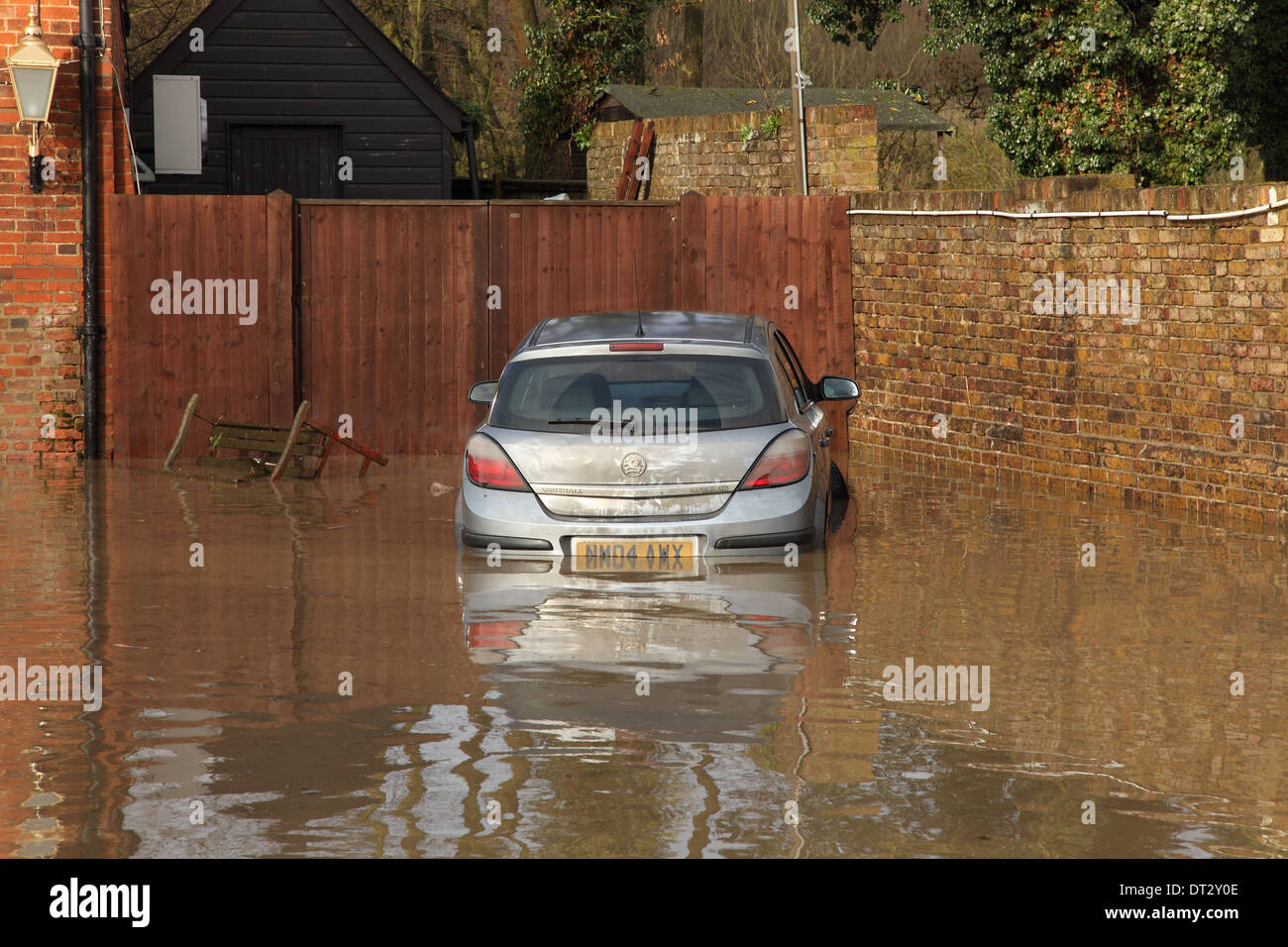 River Lea overflows at Horns Mill in Hertford Stock Photo Alamy