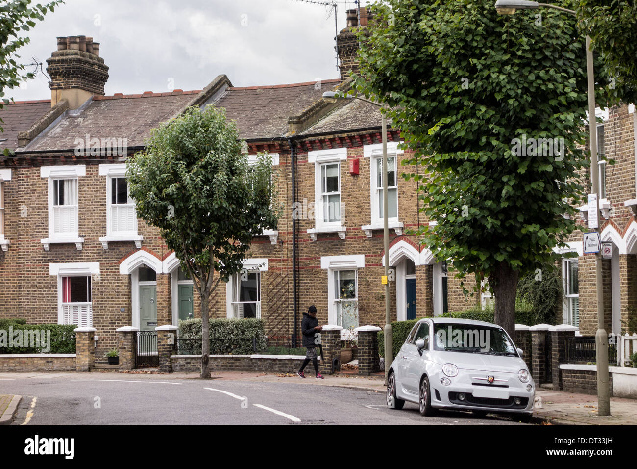 A row of terraced houses in Clapham, London, UK Stock Photo Alamy