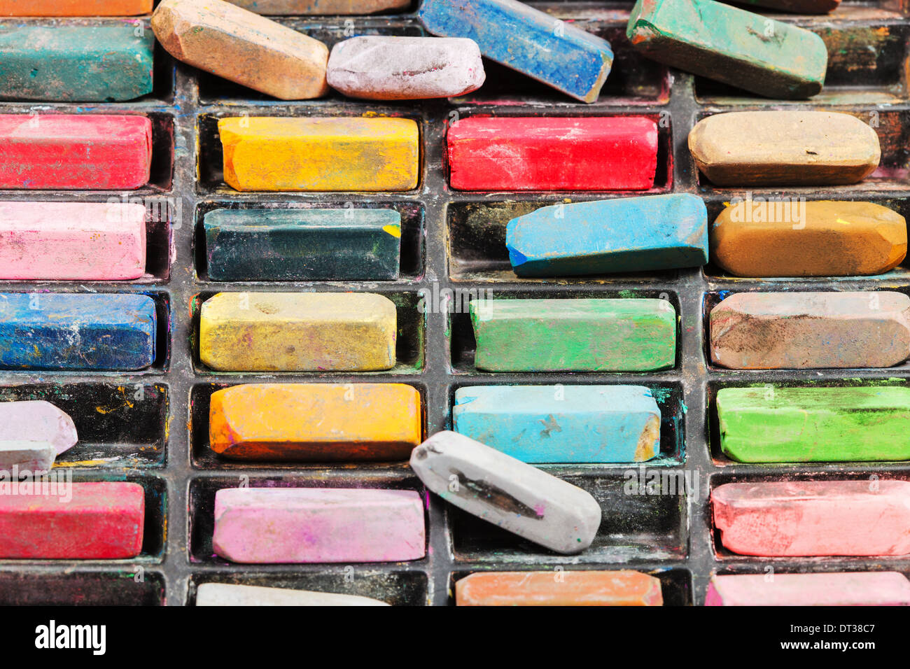 Artists chalk pastels original pastel hi-res stock photography and images -  Alamy
