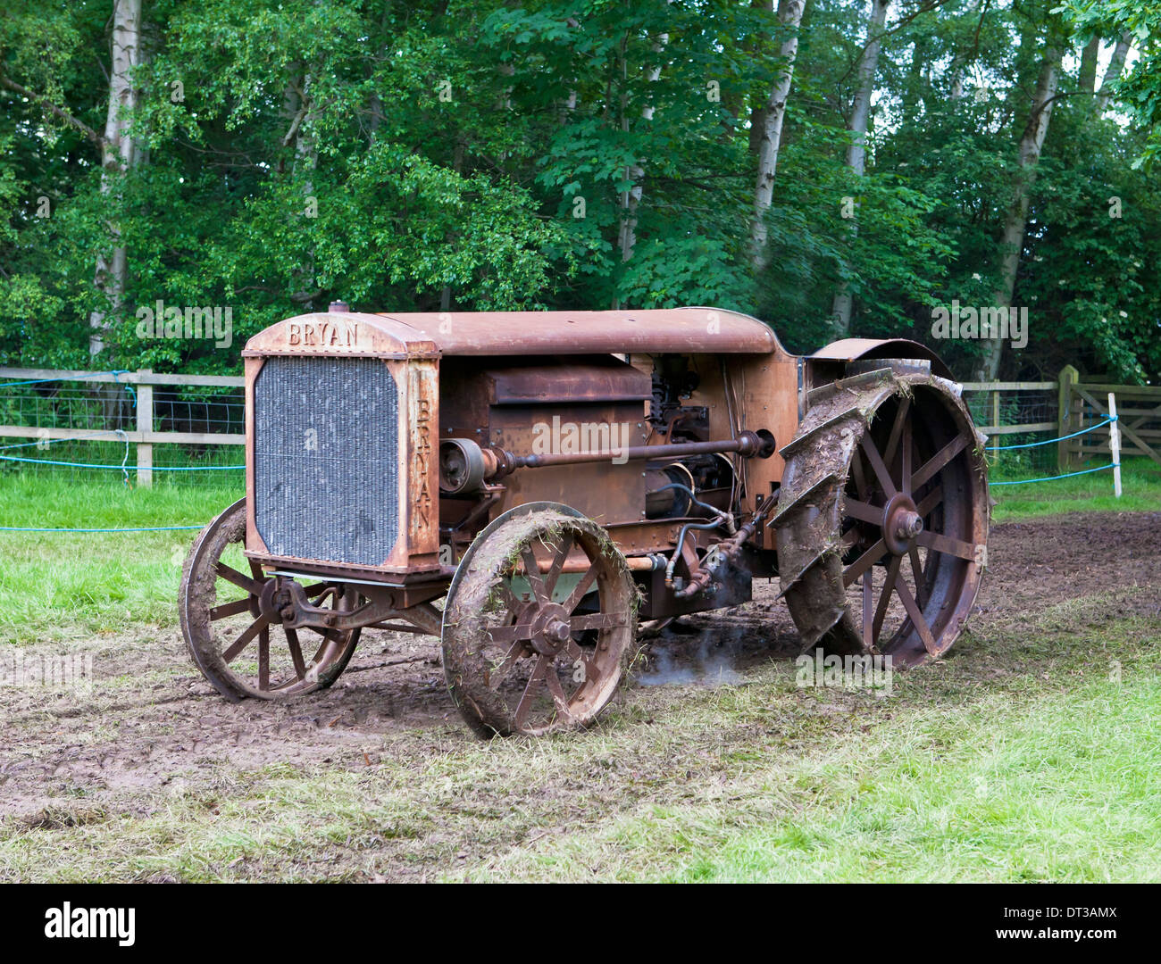 BRYAN STEAM POWERED TRACTOR Circa 1920 Stock Photo Alamy