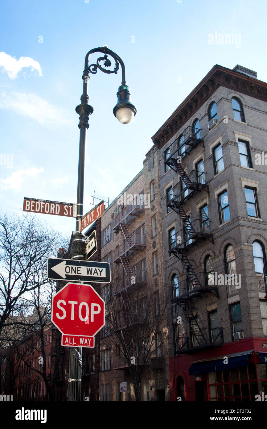 Famous Friends Building In NYC Stock Photo, Picture and Royalty Free Image.  Image 124496665.