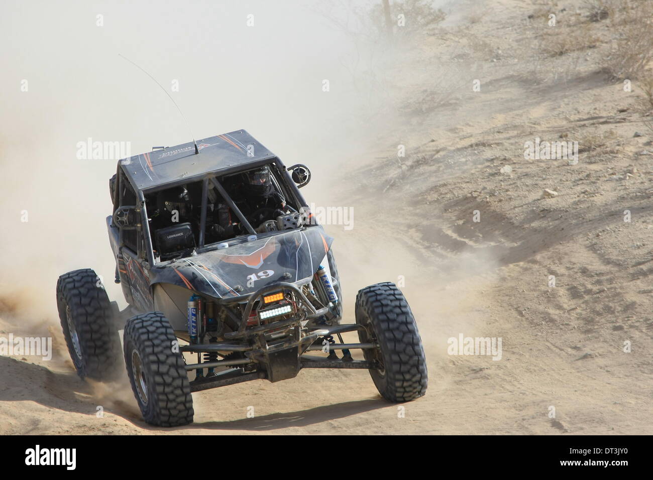 Scenes from the KING of the HAMMERS - Ultra4 Racing in desert at ...