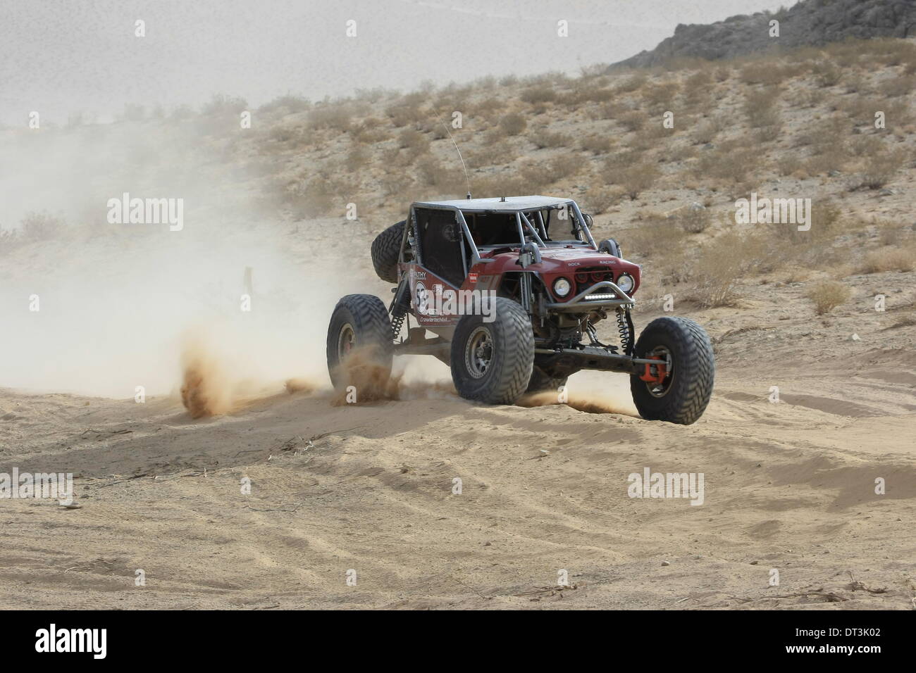 Scenes from the KING of the HAMMERS - Ultra4 Racing in desert at ...