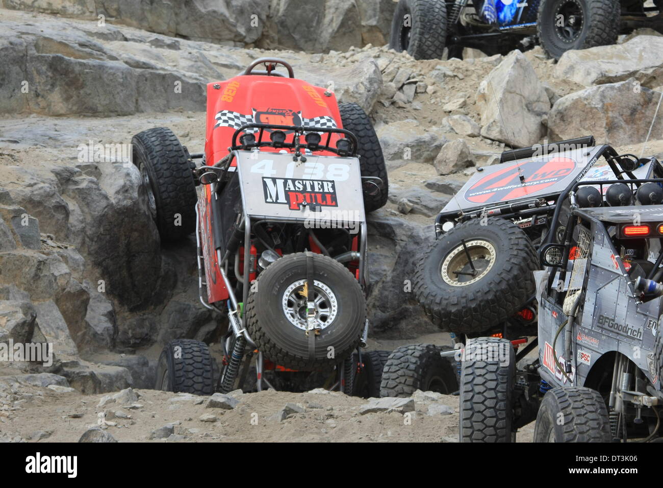 Scenes from the KING of the HAMMERS - Ultra4 Racing in desert at ...