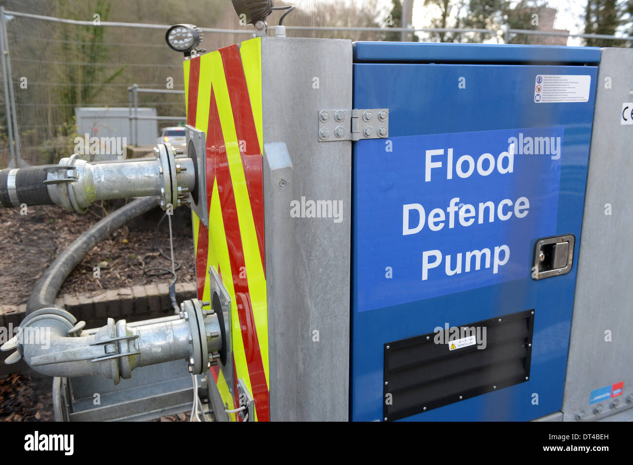 Properties on the Wharfage protected from the flooding River Severn by Environment Agency flood barriers as the waters continue to rise. Credit:  David Bagnall Stock Photo