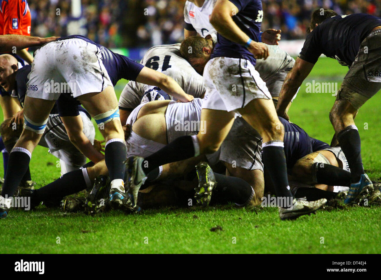 Edinburgh Scotland 08th Feb 2014 Henry Thomas Suffers A
