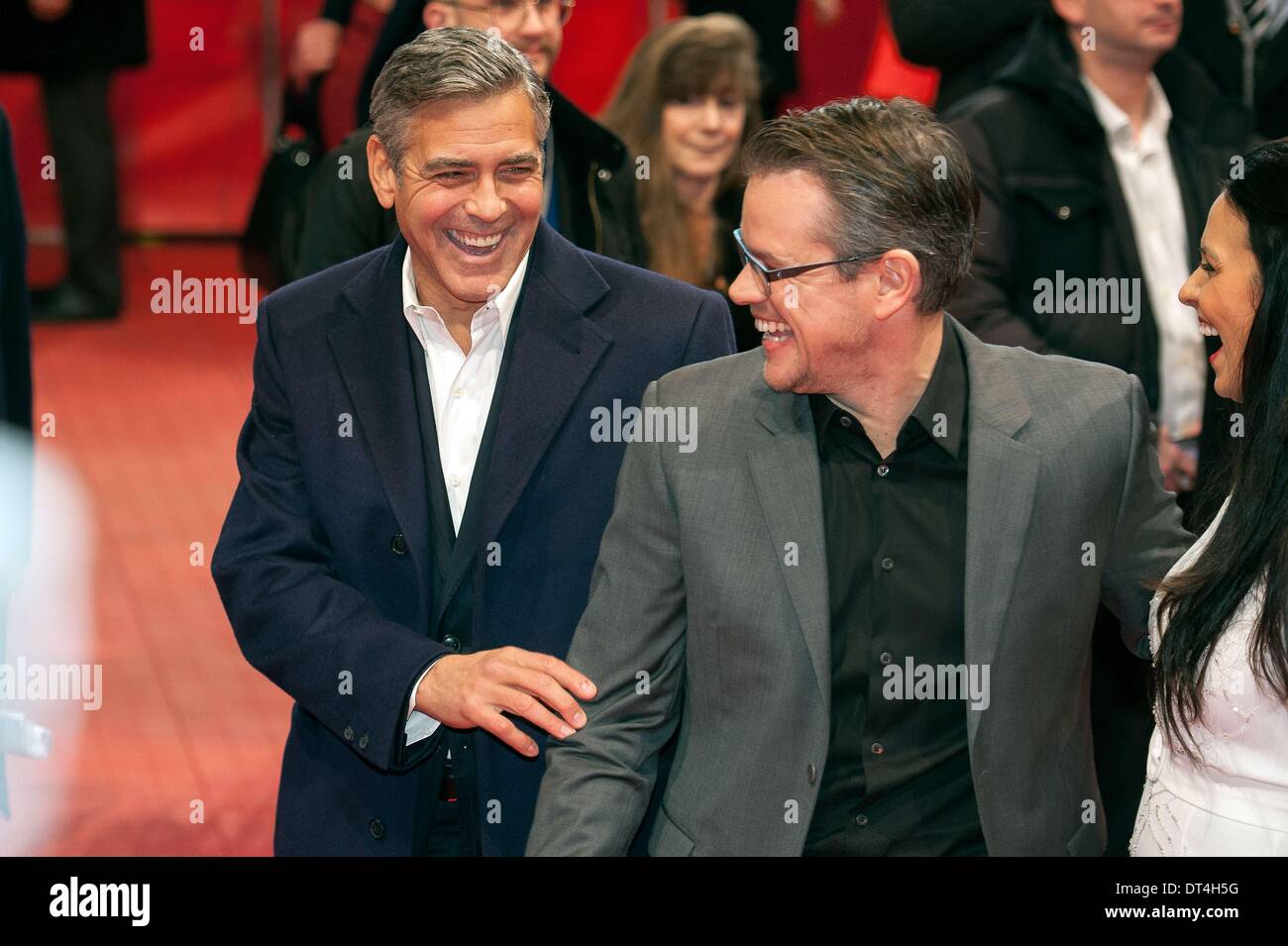Berlin, Germany. 8th Feb, 2014. George Clooney (L) and Matt Damon (R) during the Red Carpet of ''The Monuments Men'' at the Berlinale, in Berlin, Germany, on February 8, 2014. Credit:  Goncalo Silva/NurPhoto/ZUMAPRESS.com/Alamy Live News Stock Photo