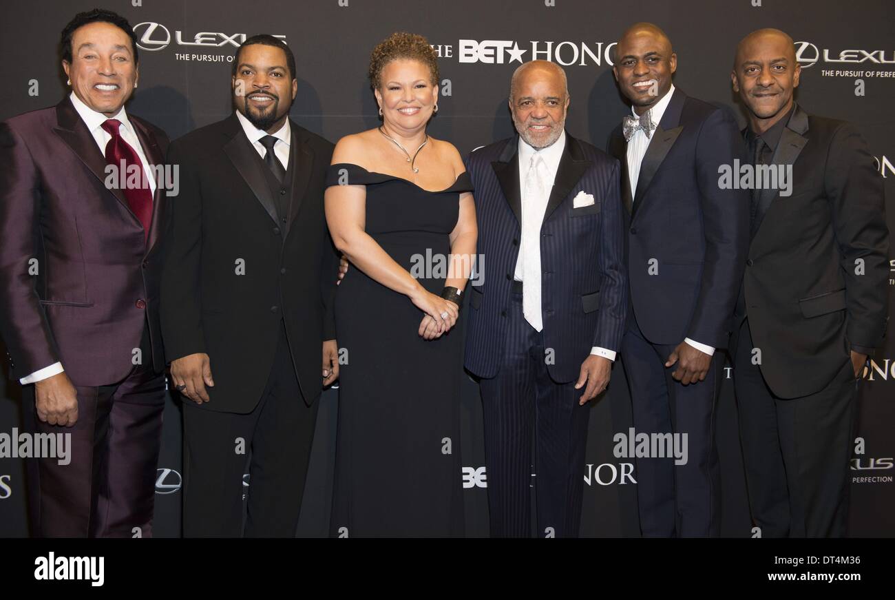 Washington, DC, USA. 8th Feb, 2014. SMOKEY ROBINSON, ICE CUBE, DEBRA LEE, BERRY GORDY, WAYNE BRADY and STEPHEN G HILL, at the BET Honors which was held at the historic Warner Theater in Washington DC Credit:  Ricky Fitchett/ZUMAPRESS.com/Alamy Live News Stock Photo