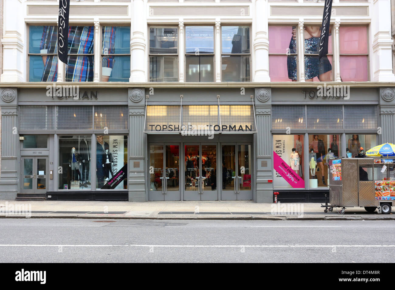 Topshop Topman, 478 Broadway, New York, NY. exterior storefront of a  clothing store in the SoHo neighborhood of Manhattan Stock Photo - Alamy