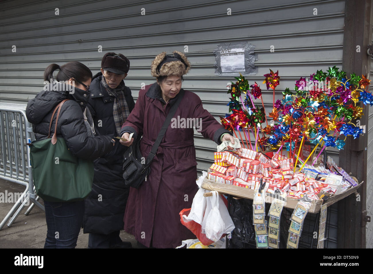 Elderly chinese woman hires stock photography and images Alamy