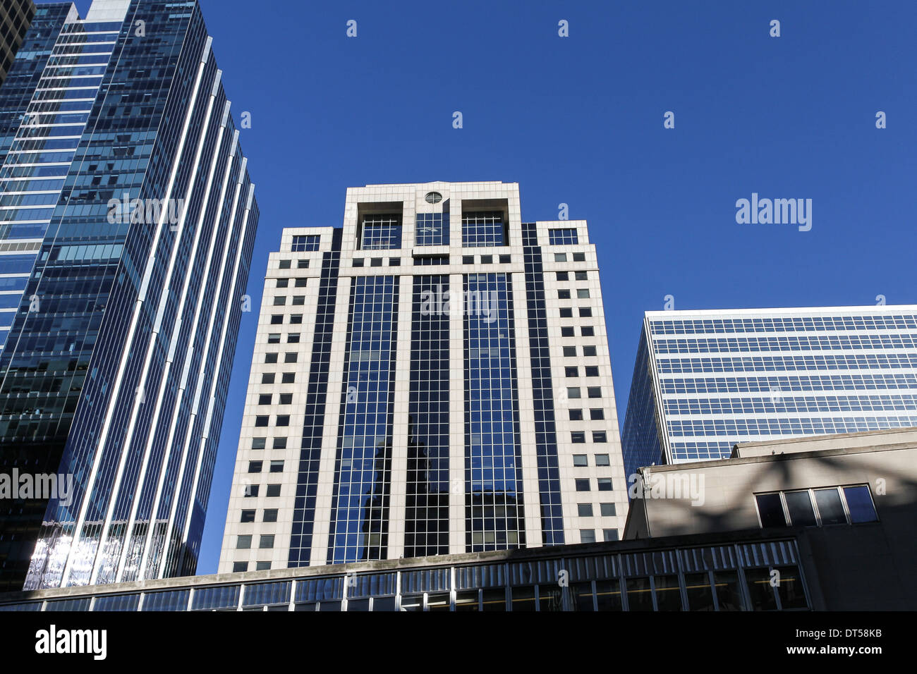 Looking up at 123 North Wacker, a skyscraper completed in 1986. Chicago, Illinois Stock Photo