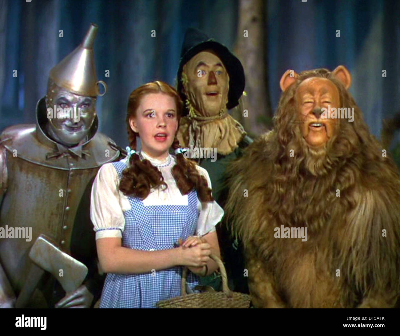JACK HALEY, JUDY GARLAND, RAY BOLGER, BERT LAHR, THE WIZARD OF OZ, 1939  Stock Photo - Alamy