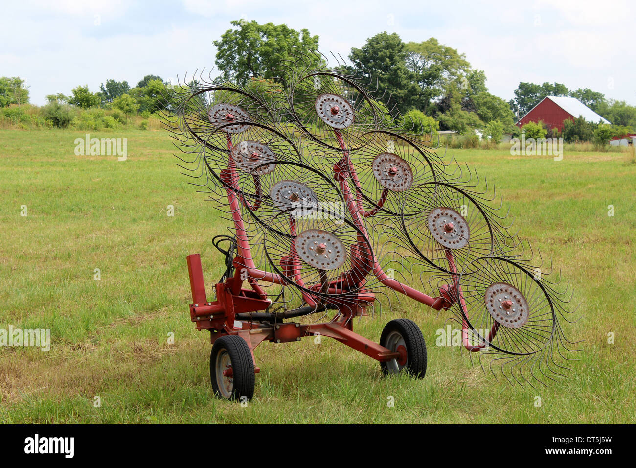 Hay rake barn hi-res stock photography and images - Alamy