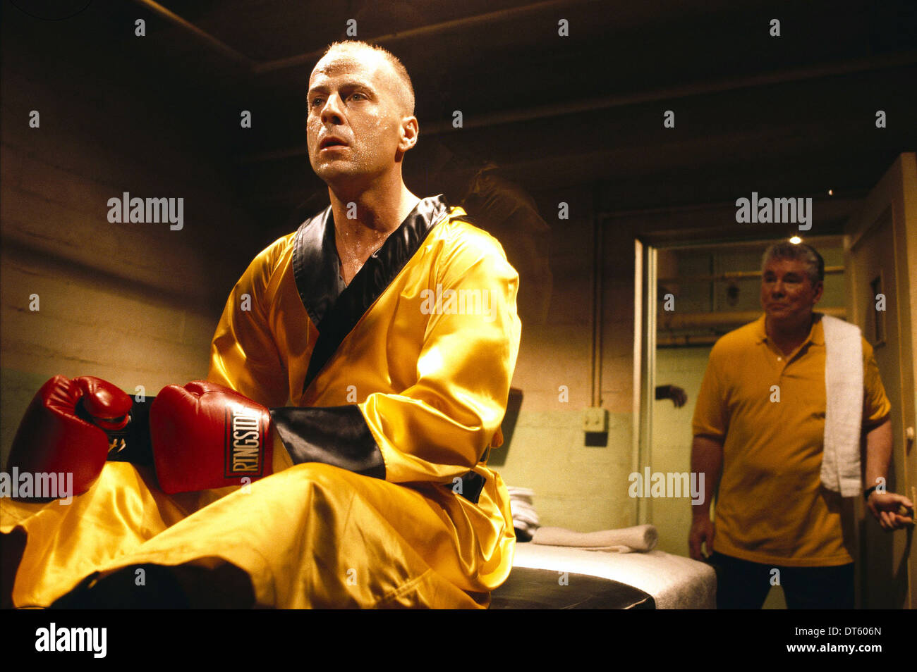 Bruce Willis Pulp Fiction High Resolution Stock Photography and Images(04)