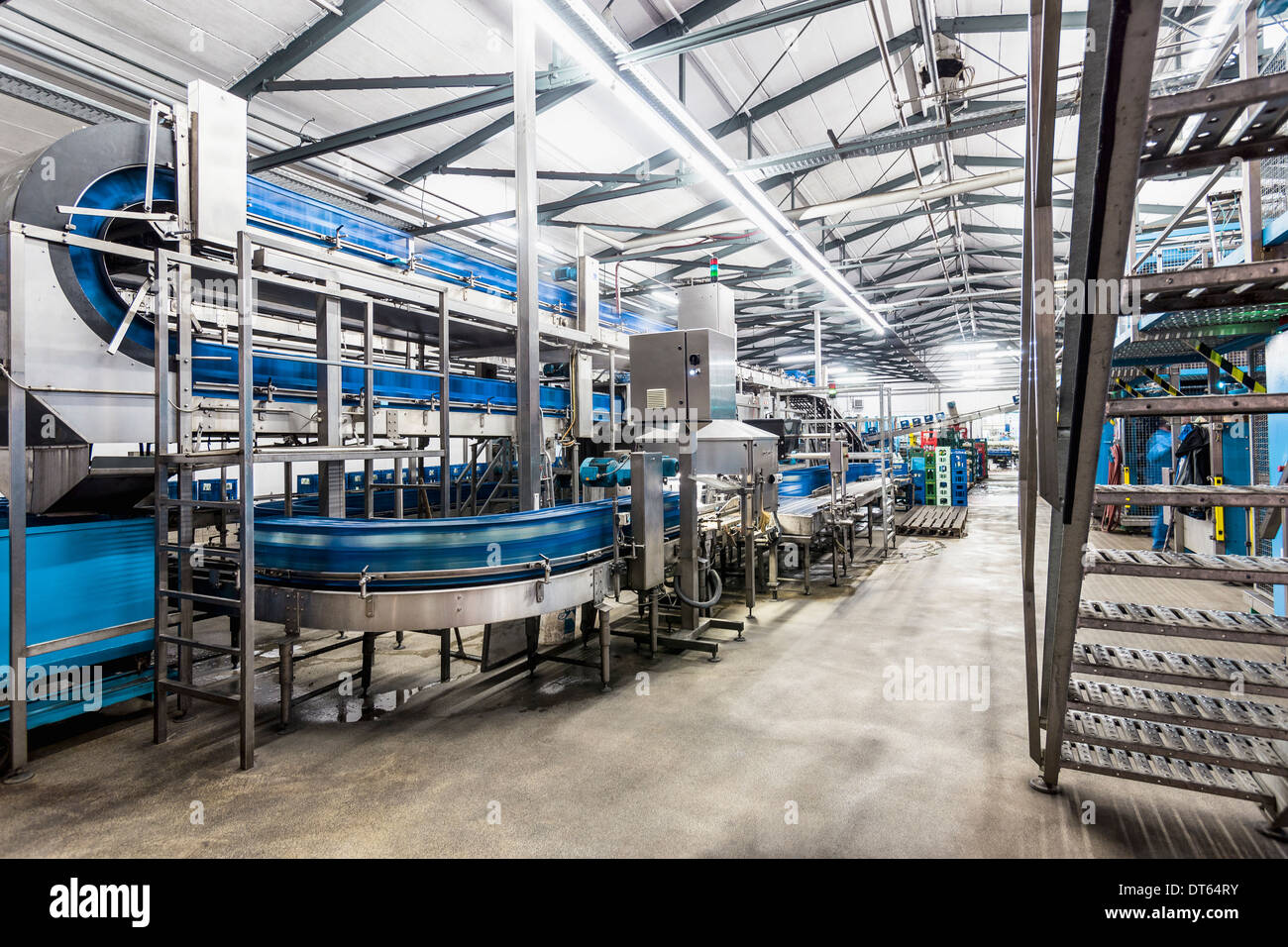 Bottled water factory hires stock photography and images Alamy