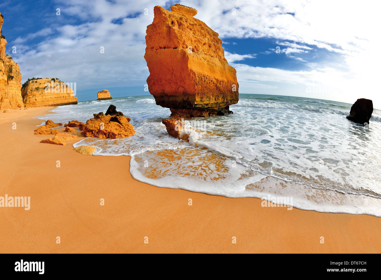 Portugal, Algarve: Rocky beach Praia da Marinha Stock Photo