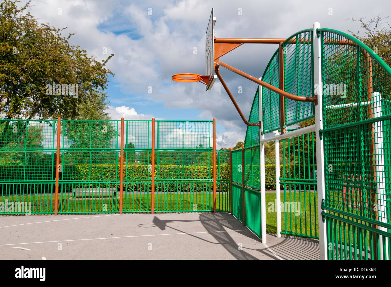 Outdoor basketball court in a park Stock Photo Alamy