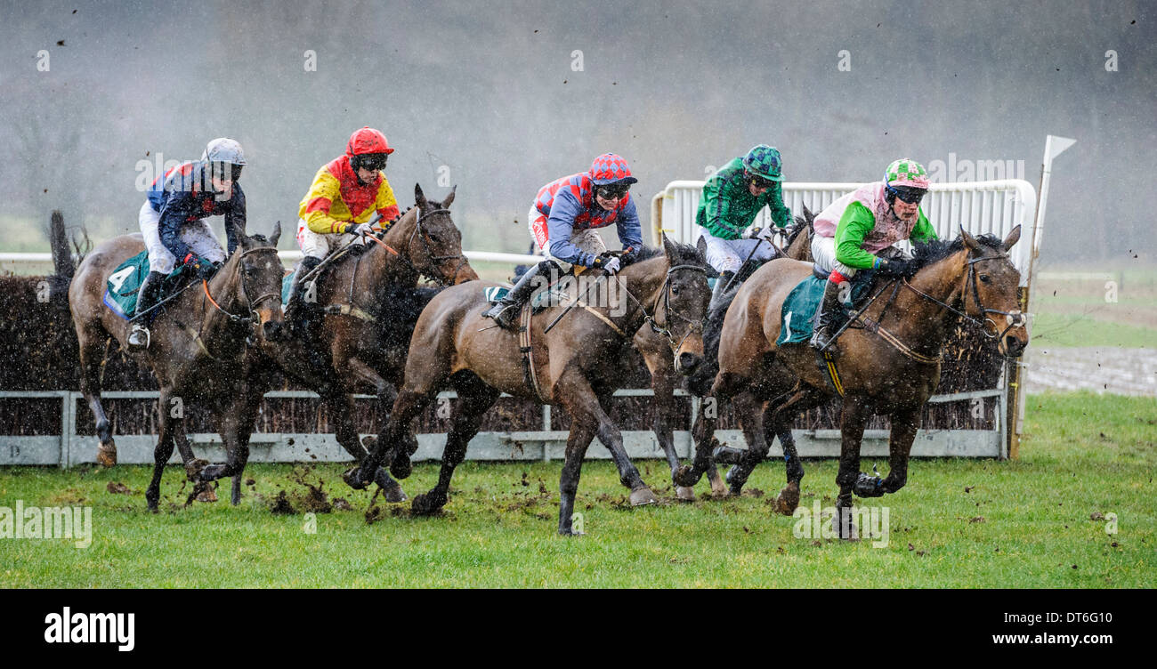 Rain during racing hires stock photography and images Alamy