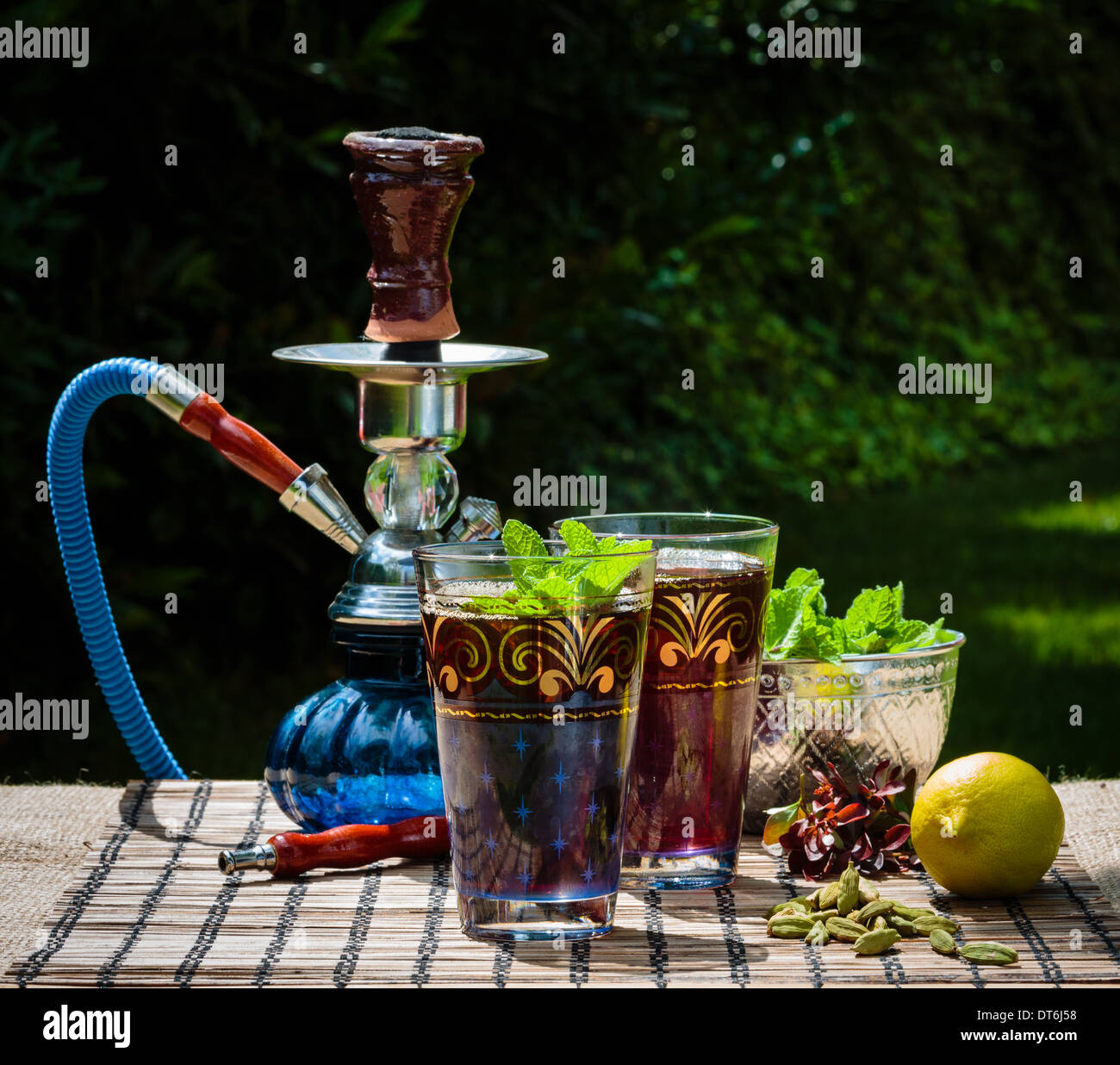 Muslim tea drink hi-res stock photography and images - Alamy