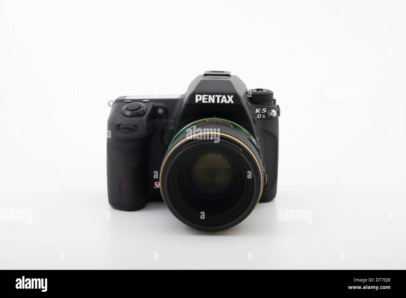 Pentax K-5 IIs digital SLR camera with 55mm 1.4 prime lens Stock Photo
