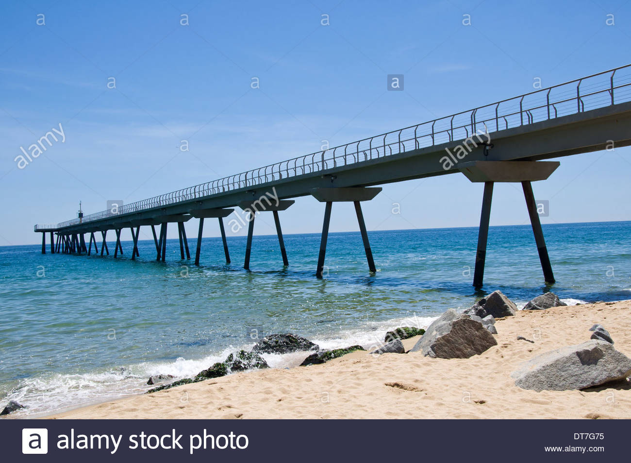 Oil Bridge Puente Del Petróleo Stock Photos & Oil Bridge Puente Del