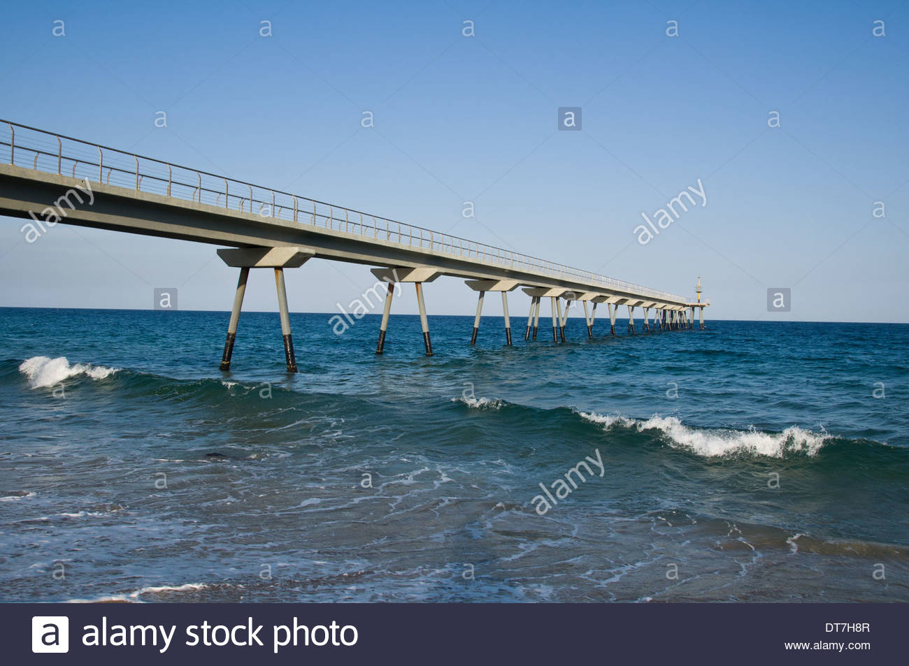Oil Bridge Puente Del Petróleo Stock Photos & Oil Bridge Puente Del