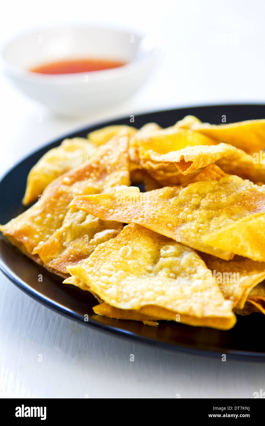 Deep fried Wonton pastry with Thai sweet chili sauce Stock Photo Alamy