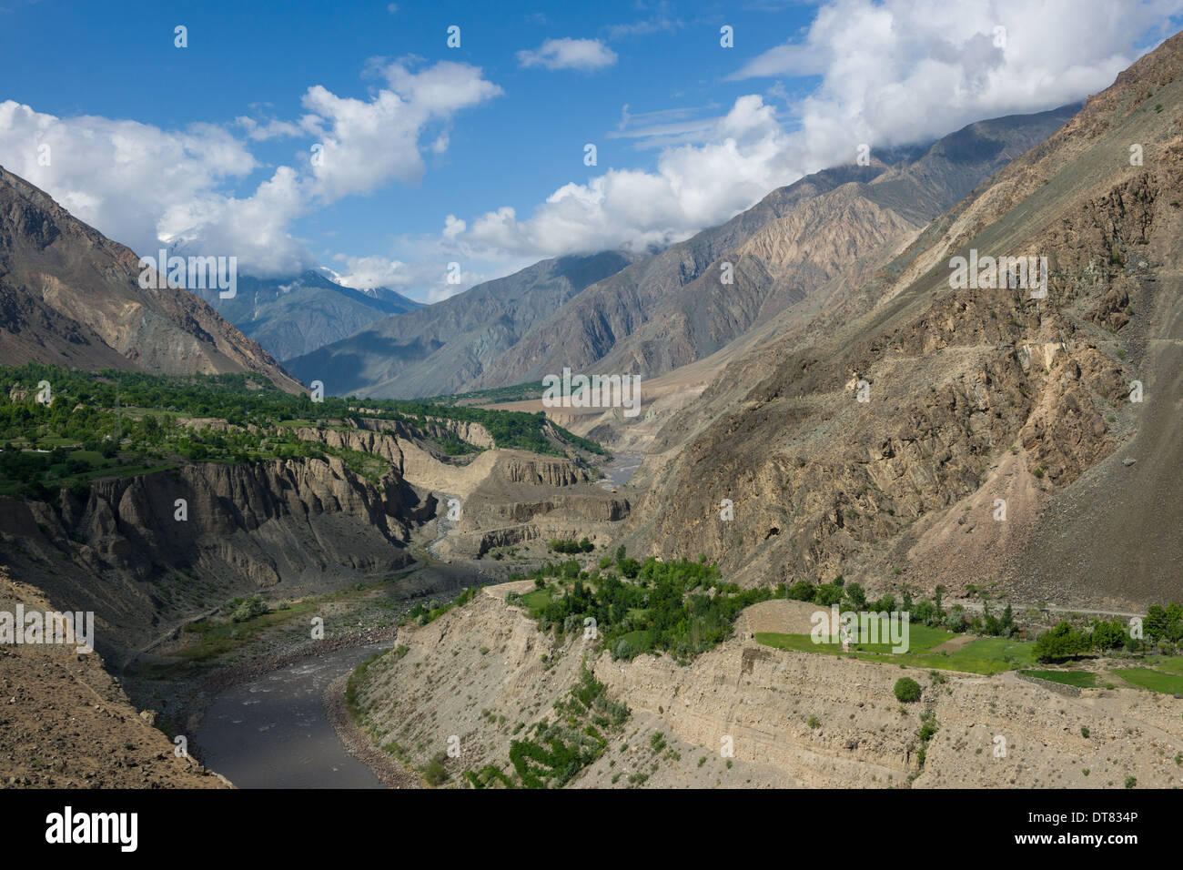 Mastuj valley hi-res stock photography and images - Alamy