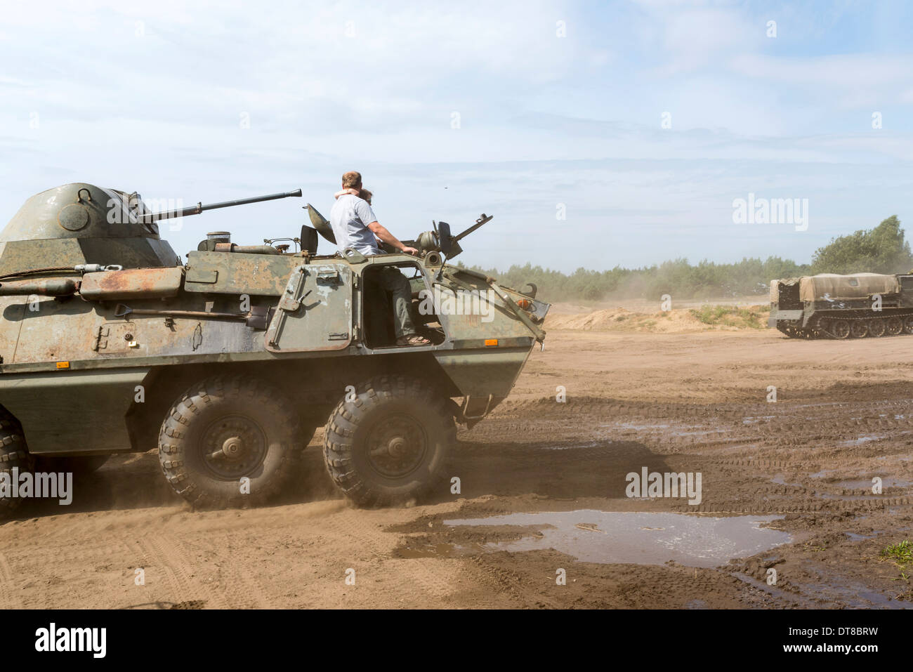 "X International meeting of military vehicles TRACKS AND HORSESHOE" in