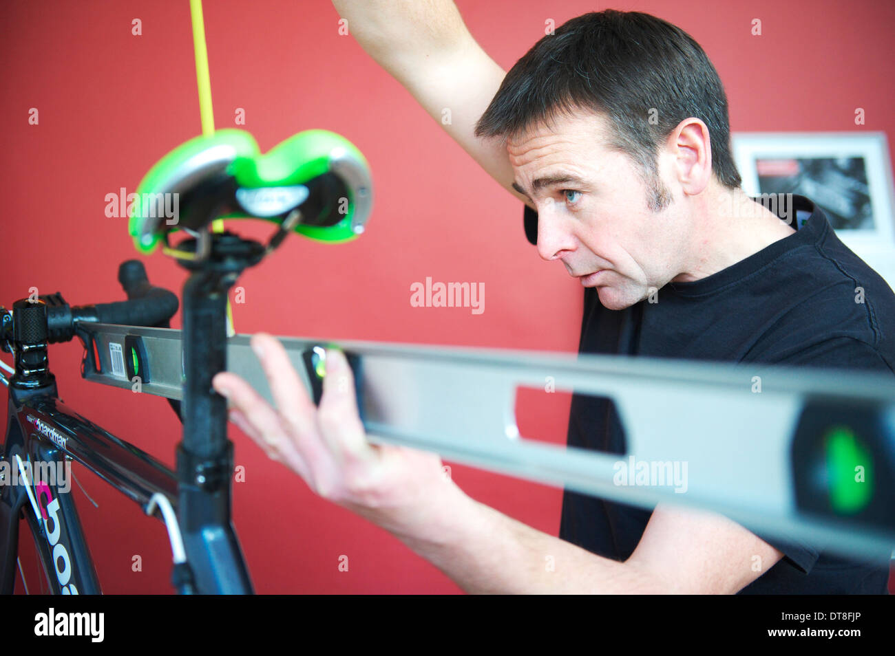 Professional Bike fit services in UK cycle shop Stock Photo