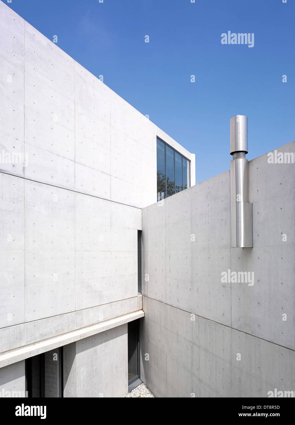 Casa Monterrey, Monterrey, Mexico. Architect: Tadao Ando, 2013. Exterior view looking into void. Stock Photo