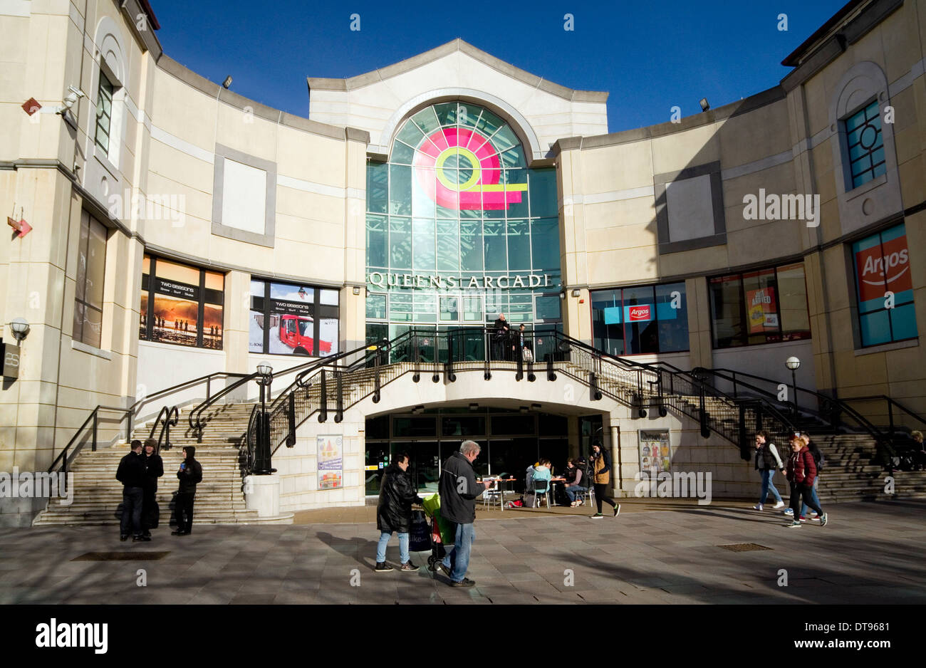St david’s shopping centre cardiff hires stock photography and images
