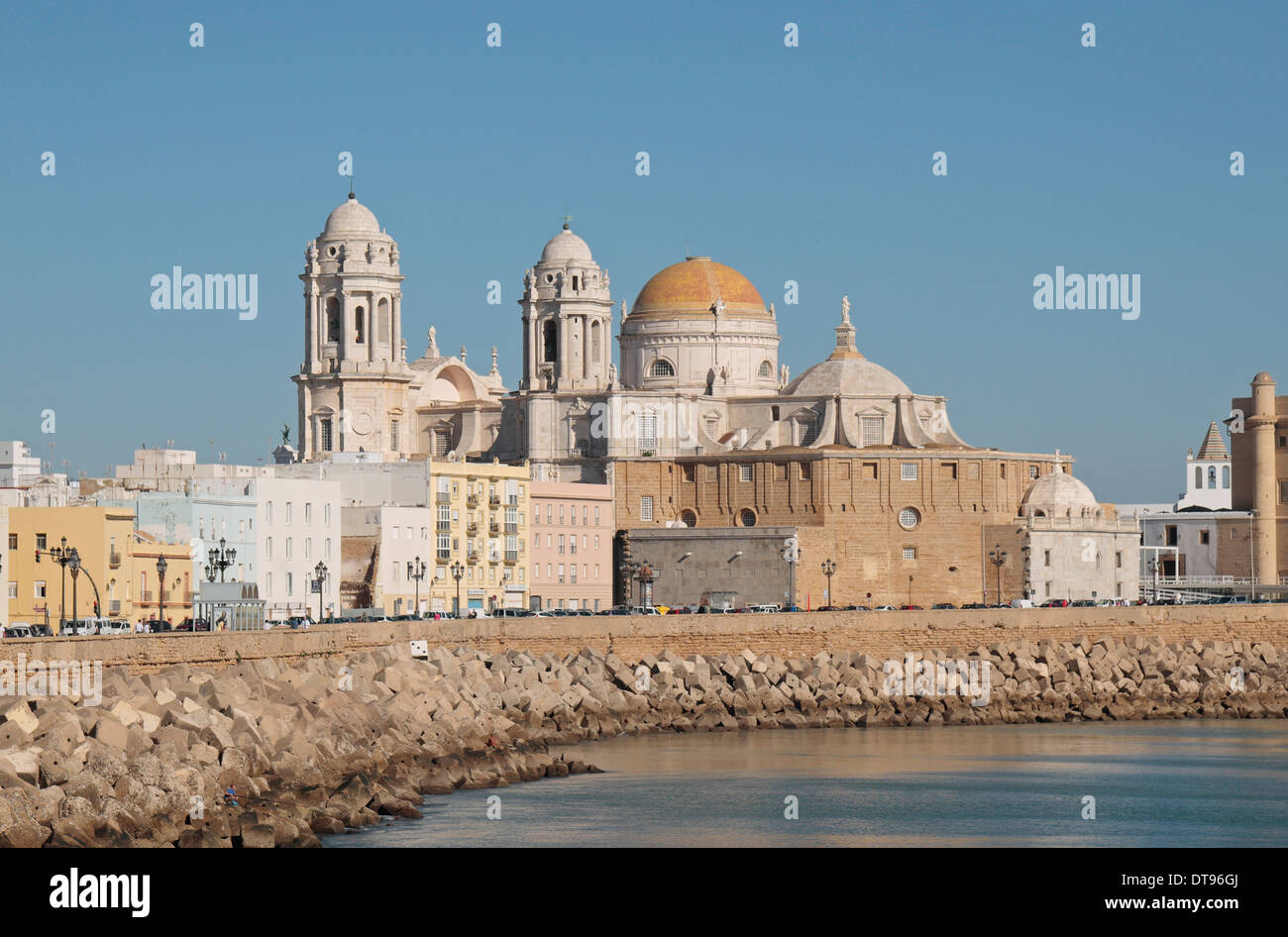 The Cupola of Cadiz Cathedral, (Catedral Nueva) viewed along the Campo del Sur promenade in Cadiz, Andalusia, Spain. Stock Photo