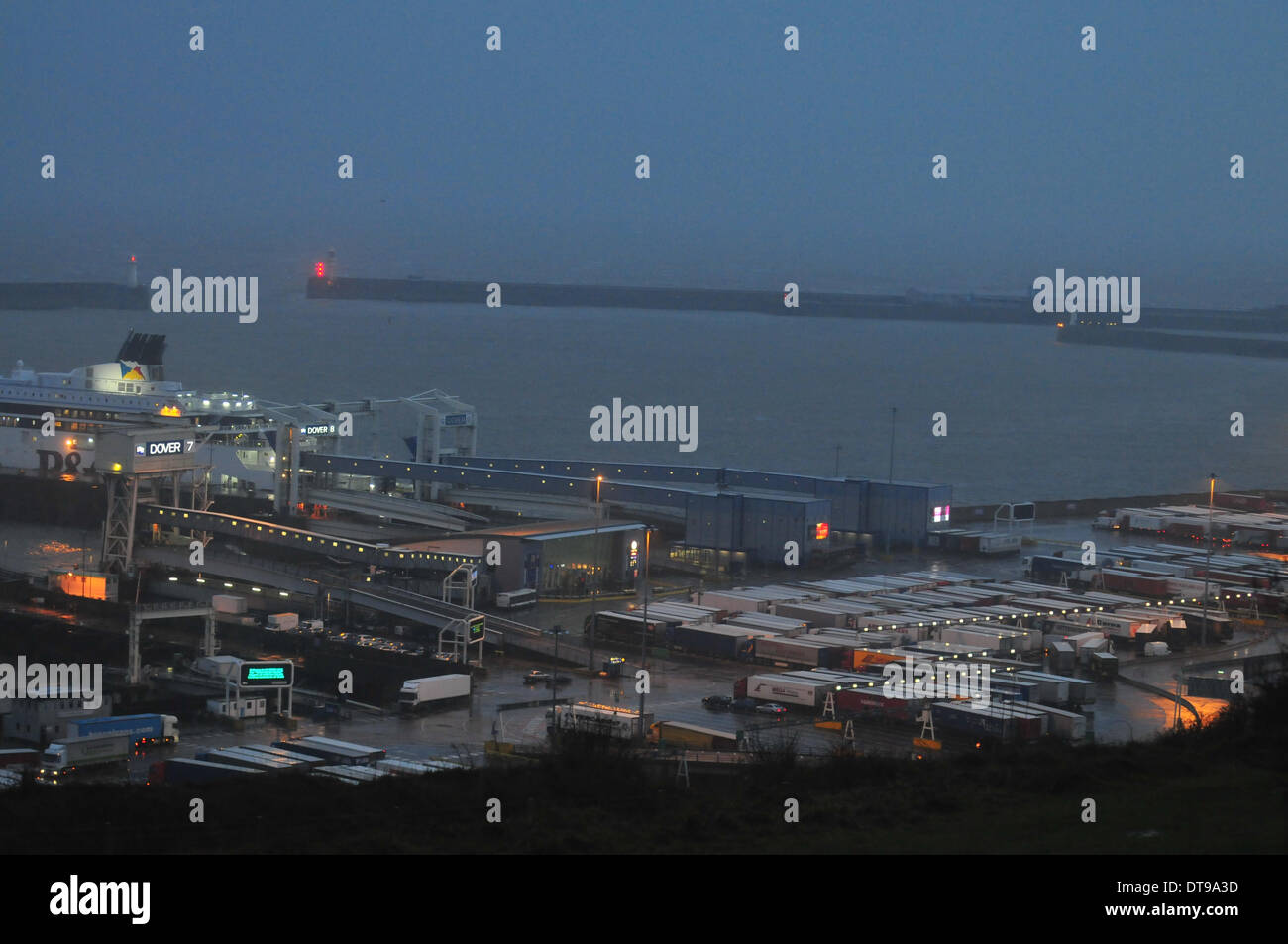 Dover port storm hires stock photography and images Alamy