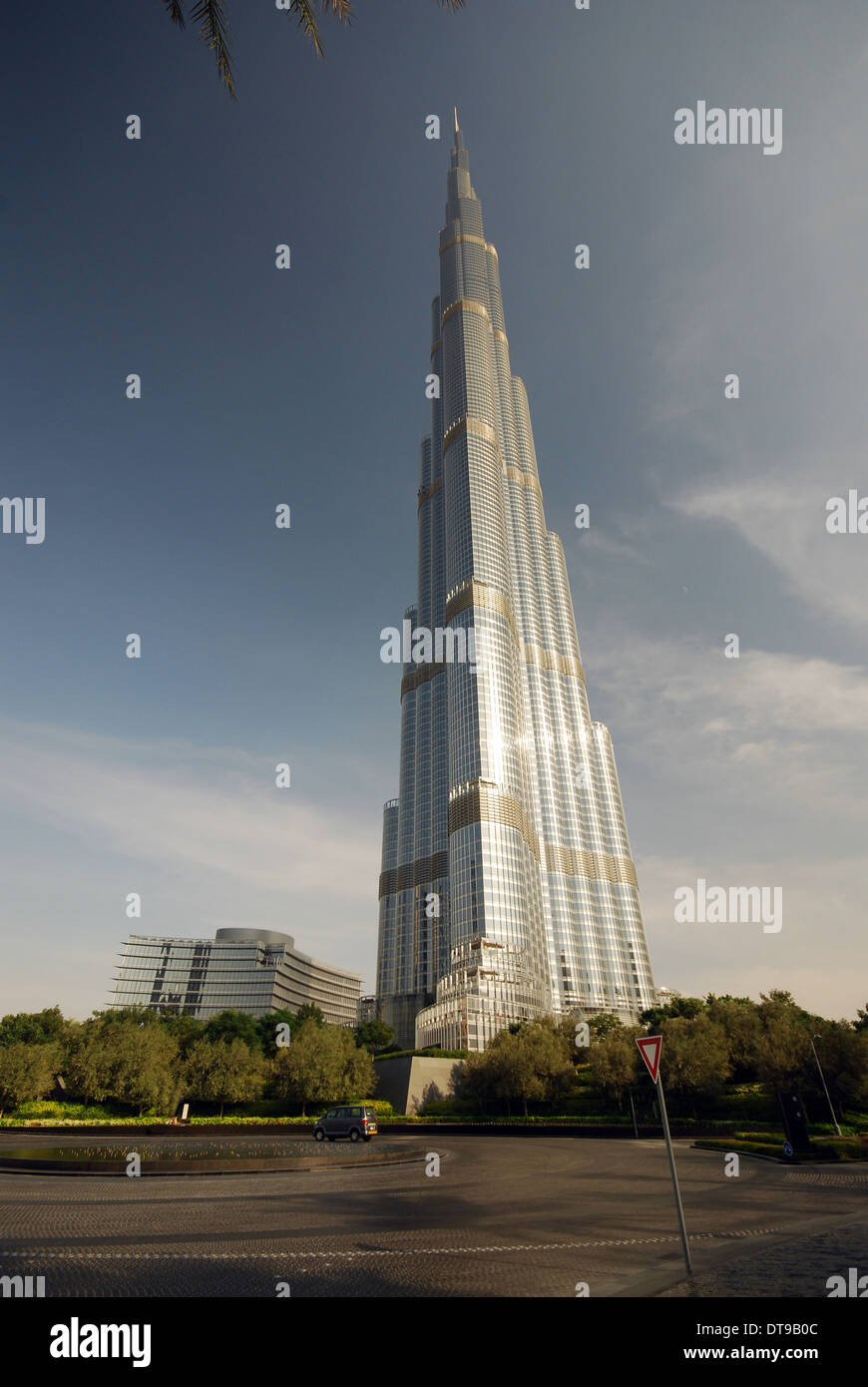 Burj khalifa tallest building in the world hires stock photography and