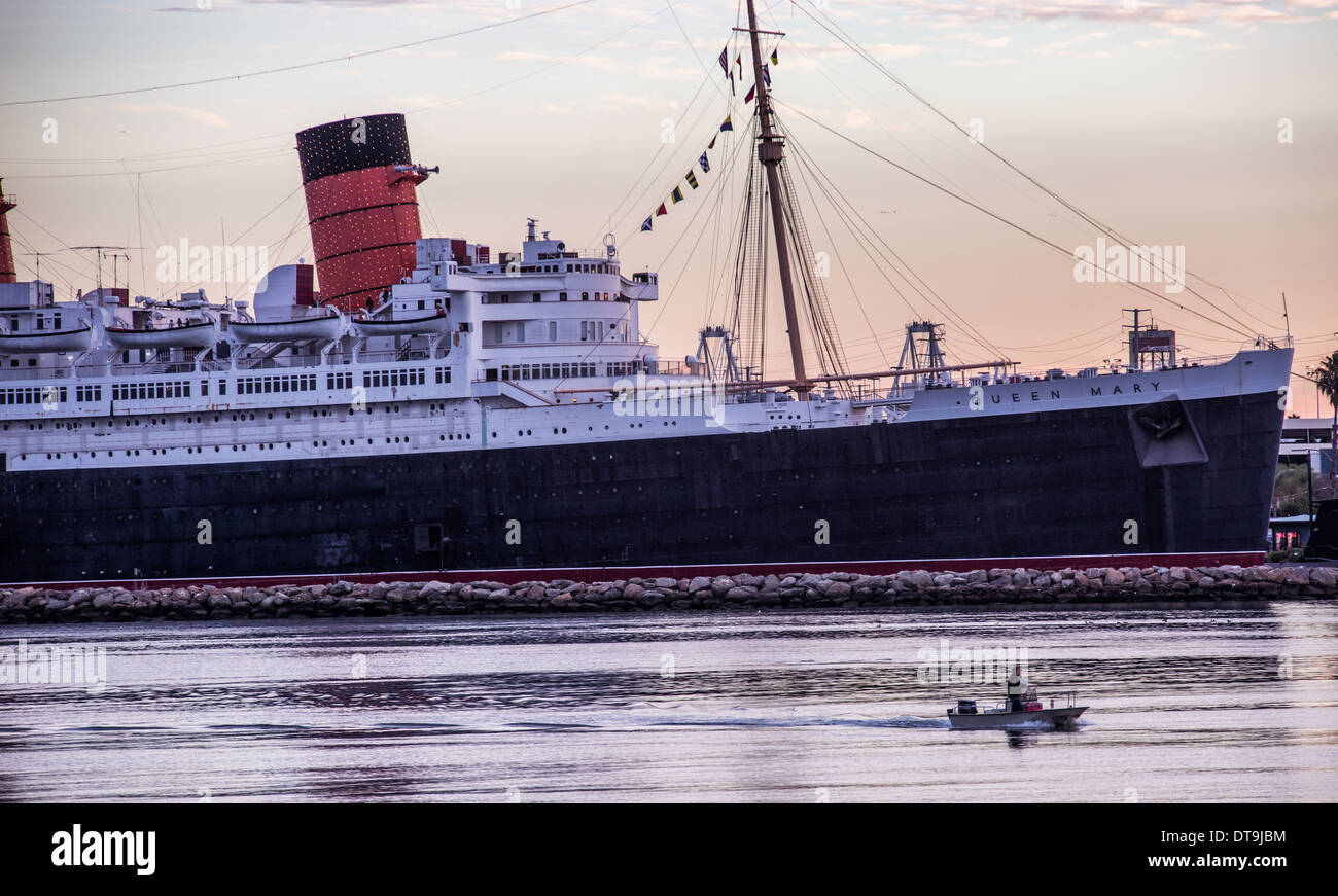 The Queen Mary ship Stock Photo Alamy
